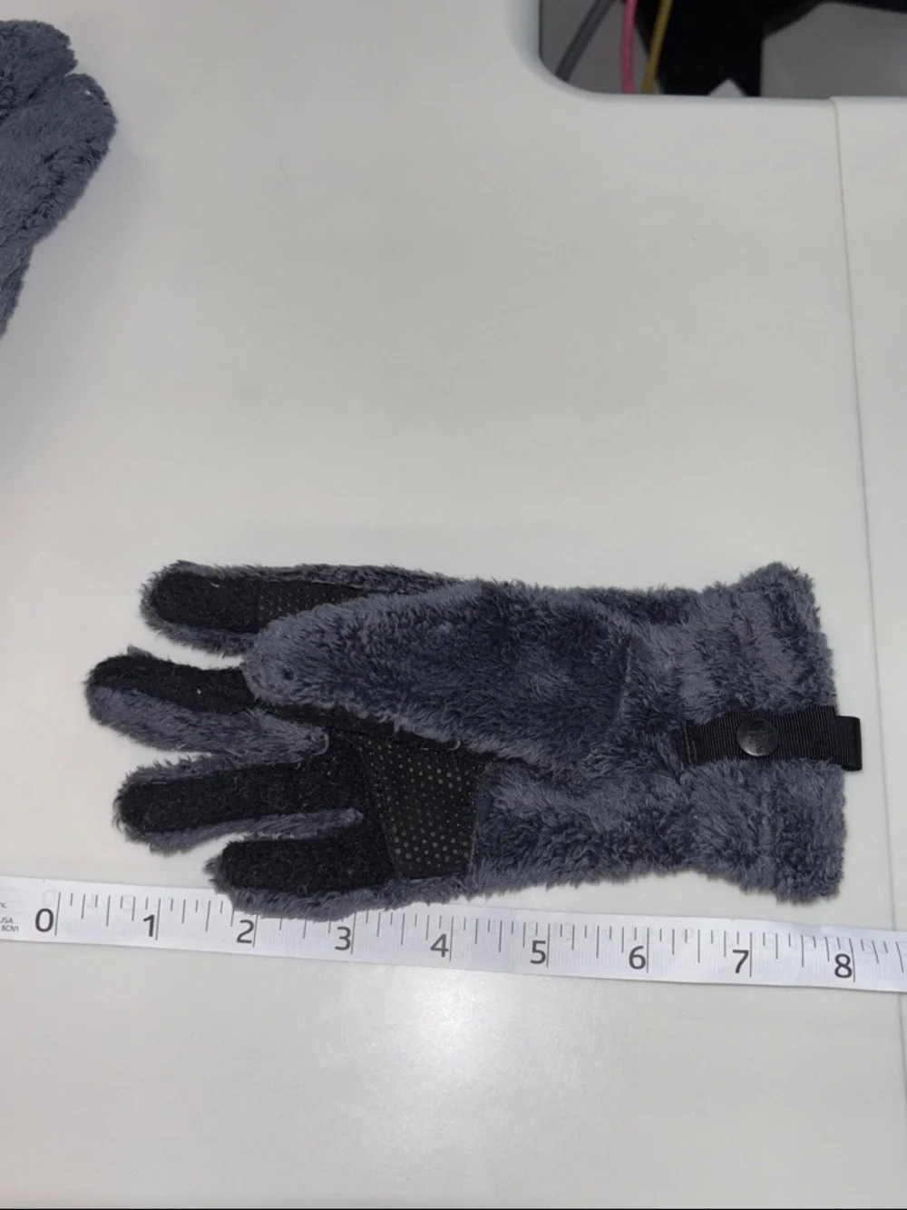 TNF e-tip Charcoal Plush Fleece Gloves kids S the niorth face